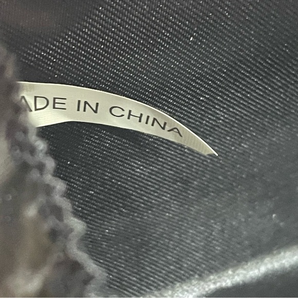 Crystal Money Clutch Bag with shoulder strap. NWT. Rhinestone. Calessa. - Picture 10 of 12